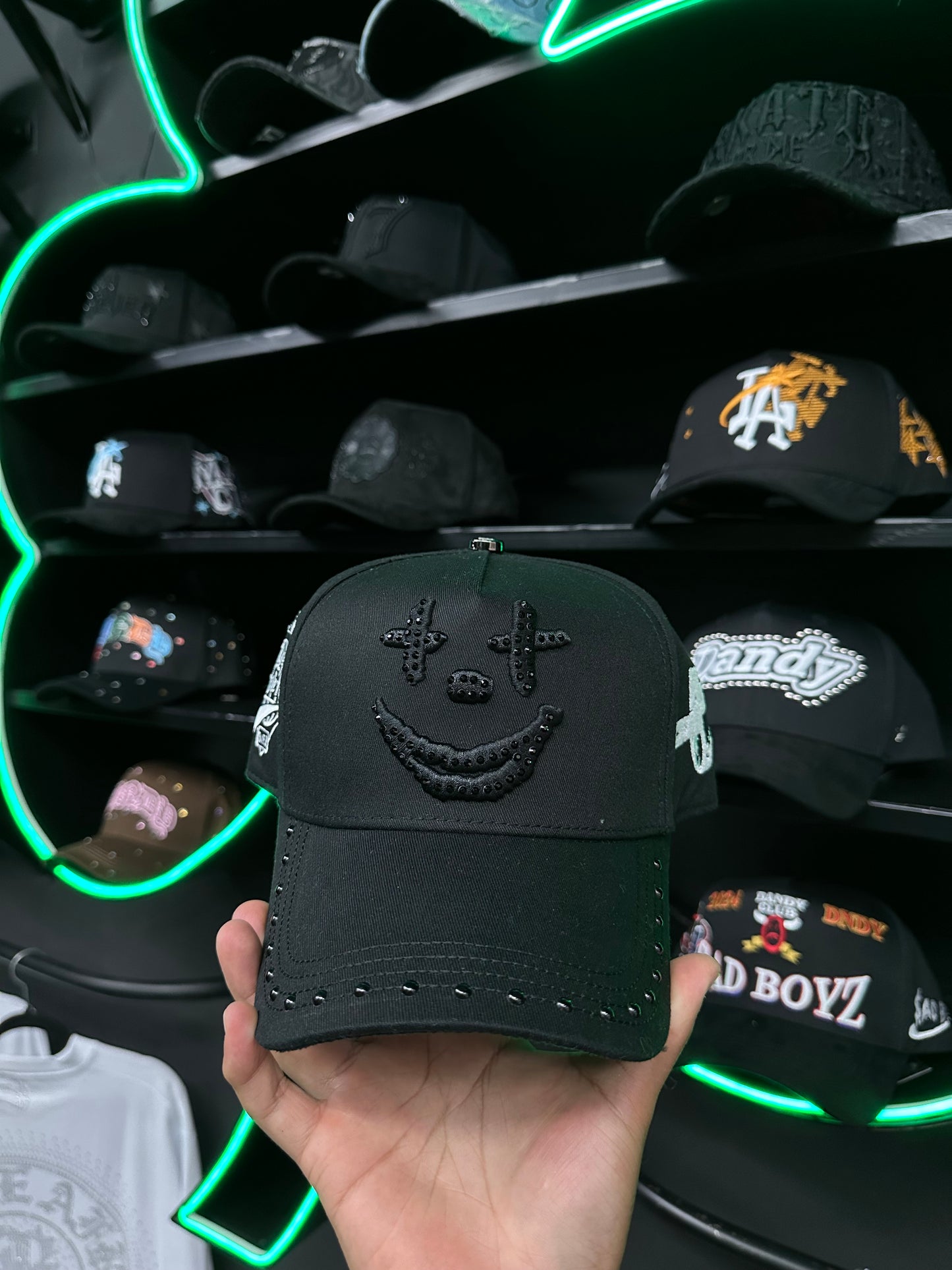 Báez x Víctor Mendivil