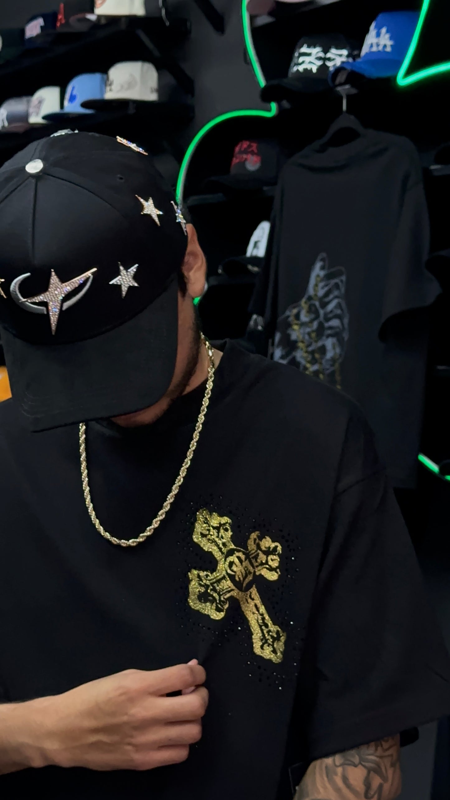 ROSARY GOLDEN B TEE
