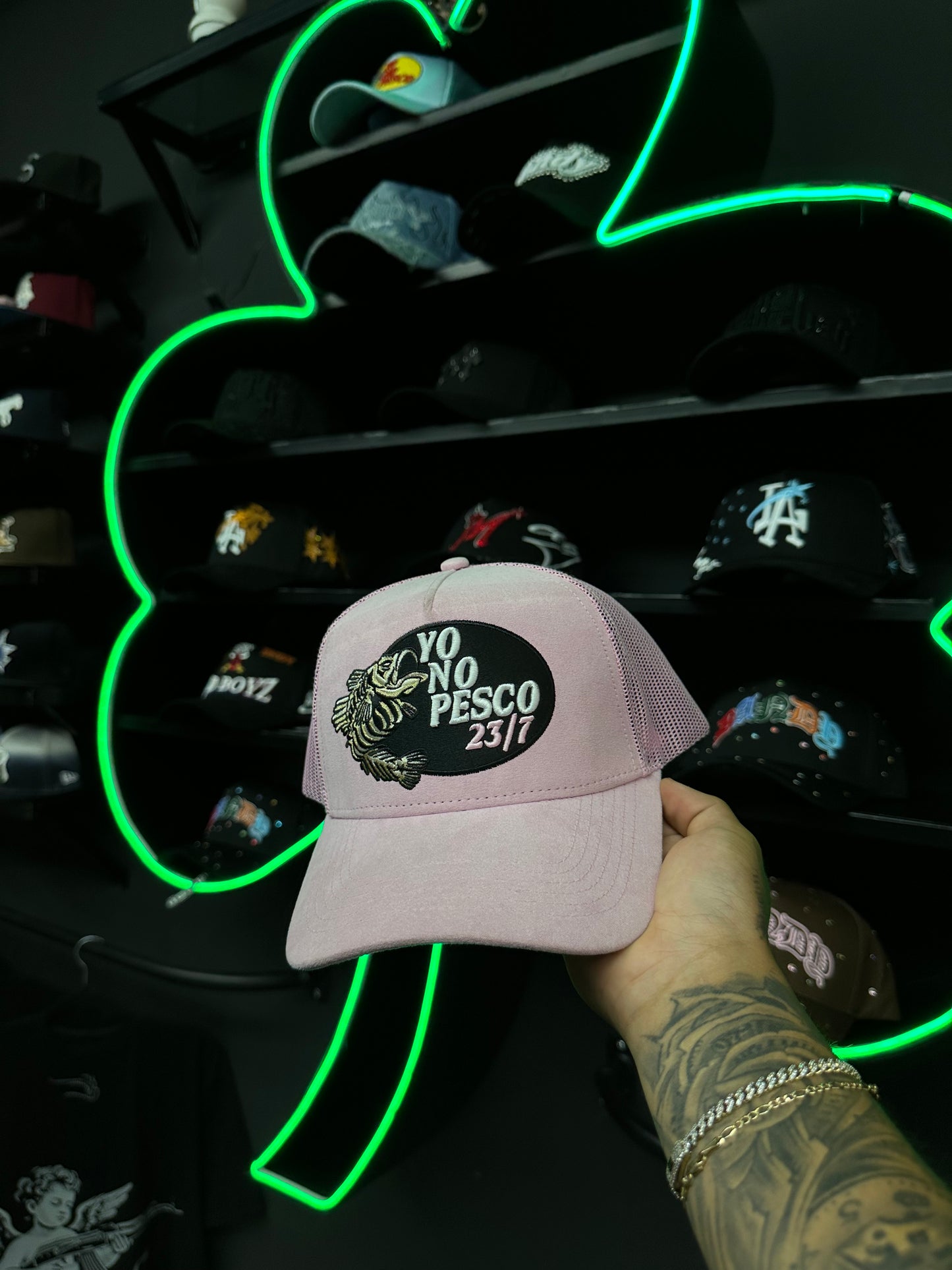 Dandy hats