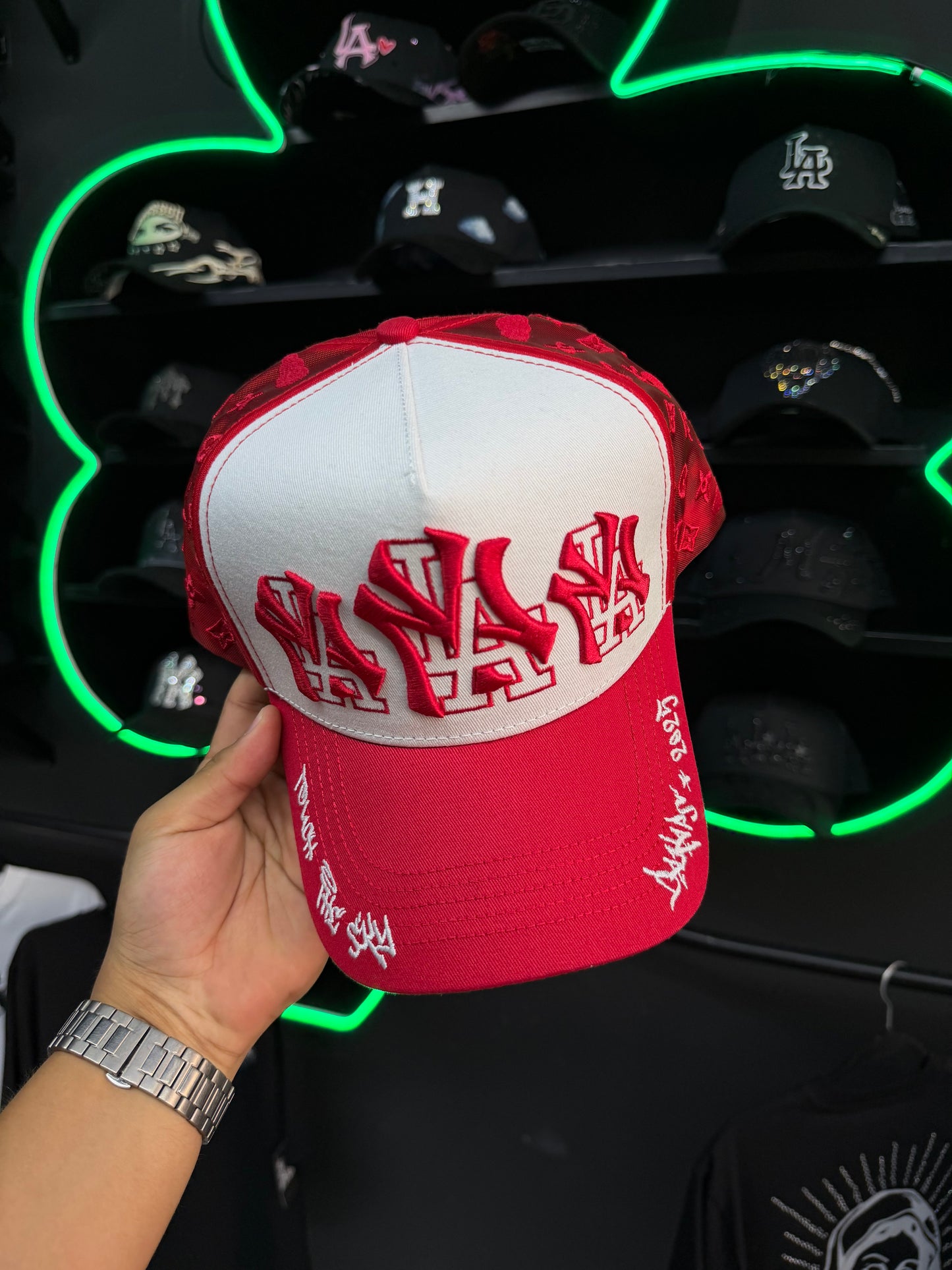 Dakaps “La Red Whithe”