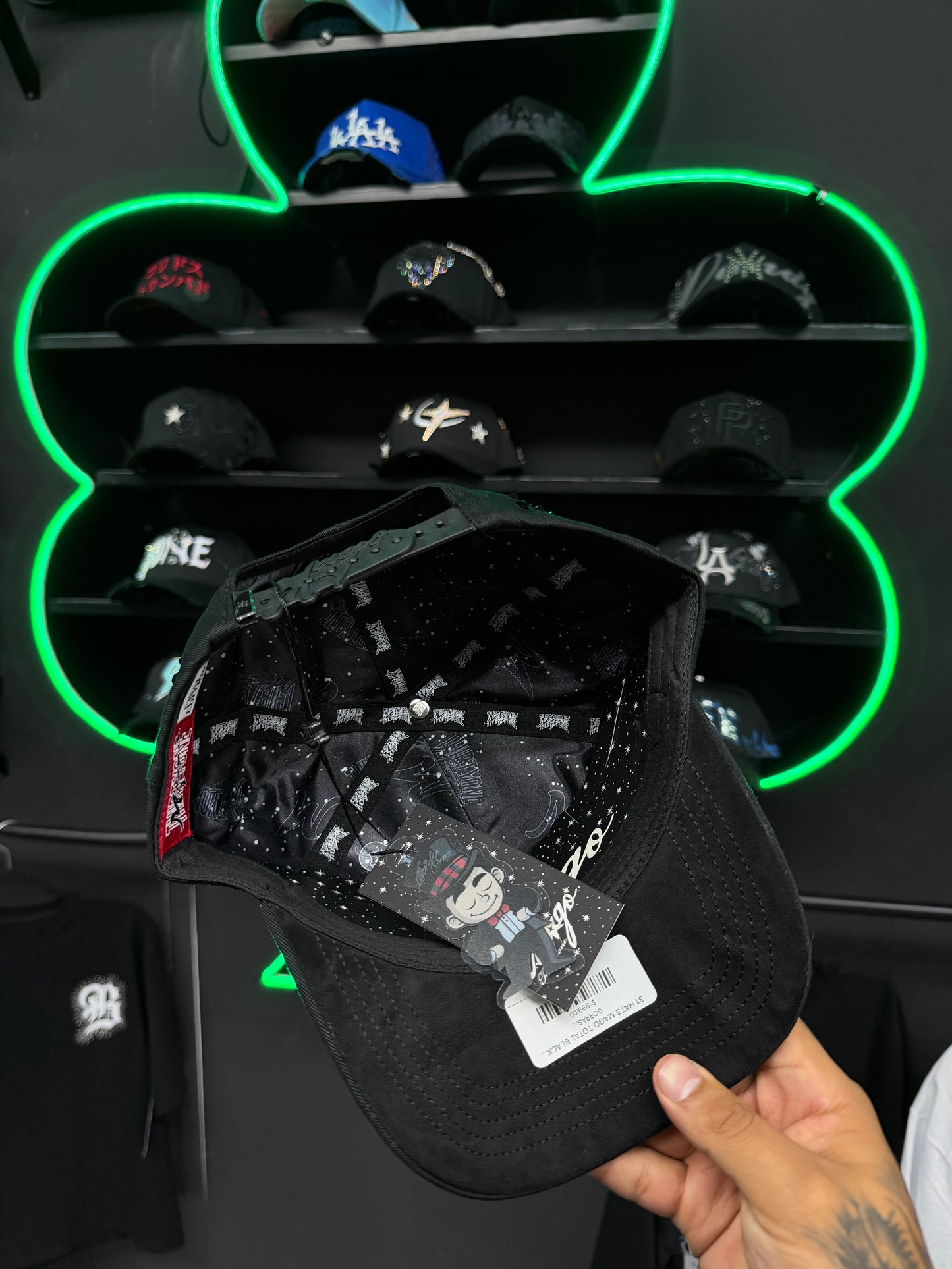El mago x 31 hats “Total Black”