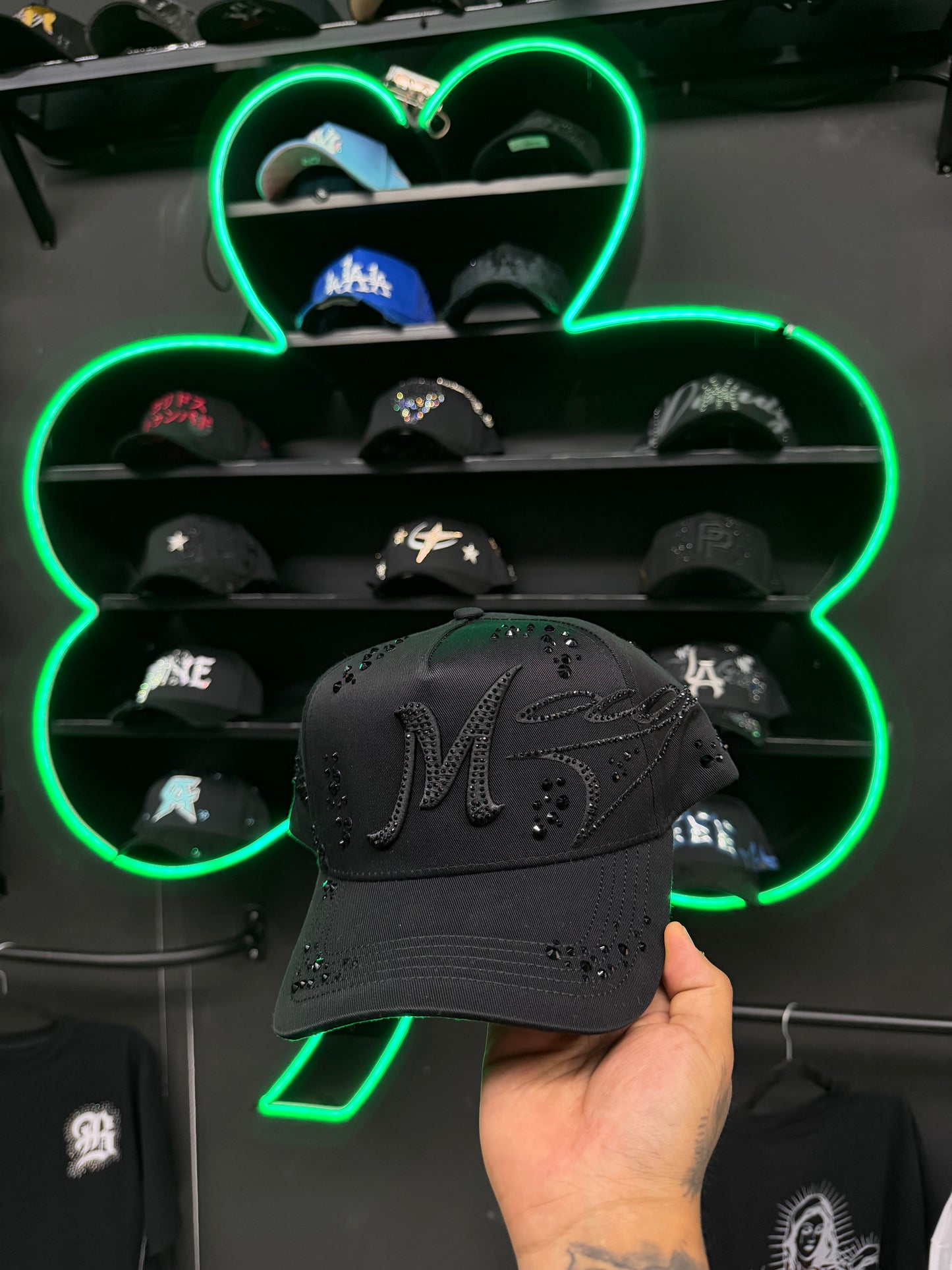 El mago x 31 hats “Total Black”