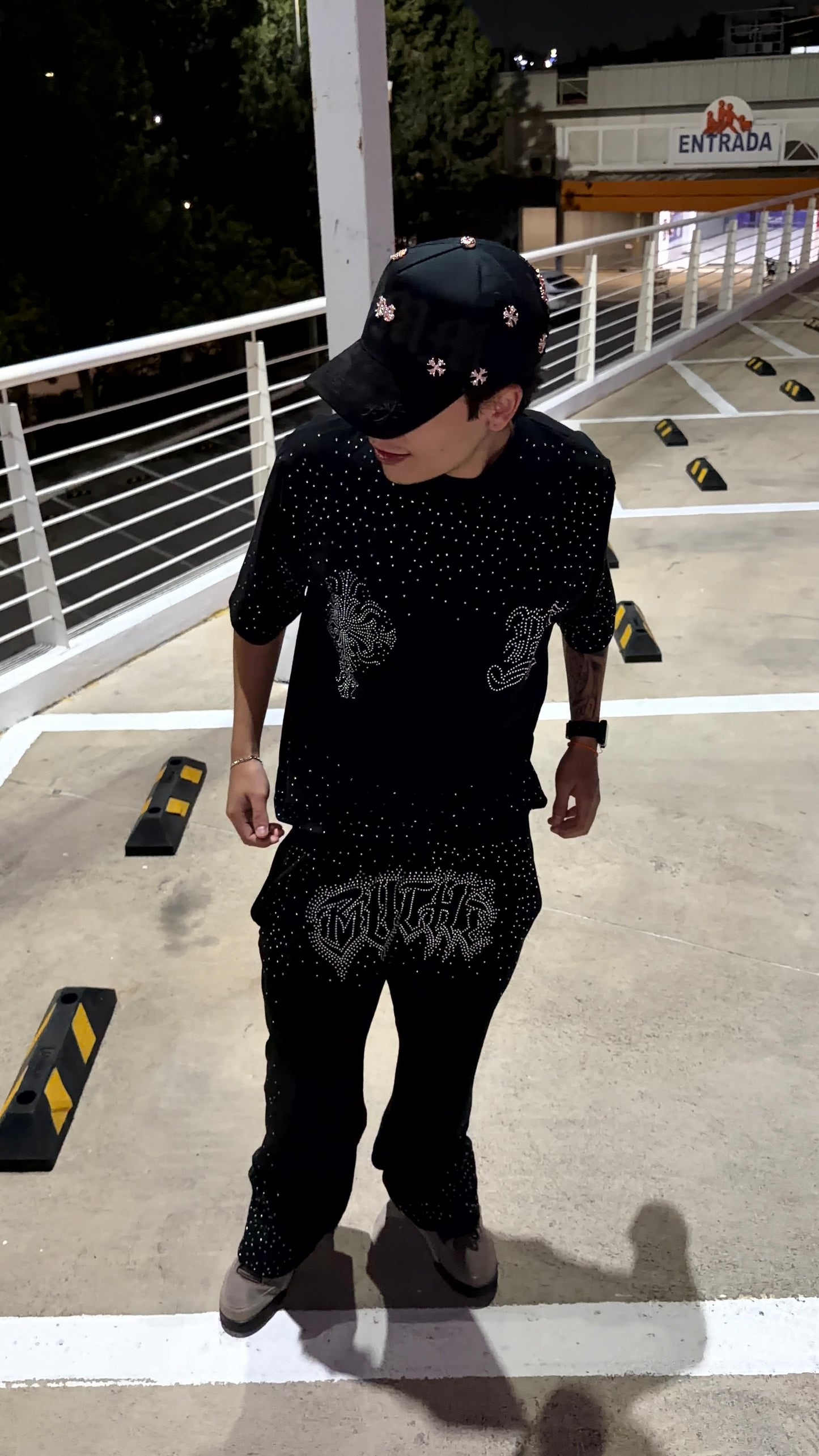 Buchi Club Tee V2