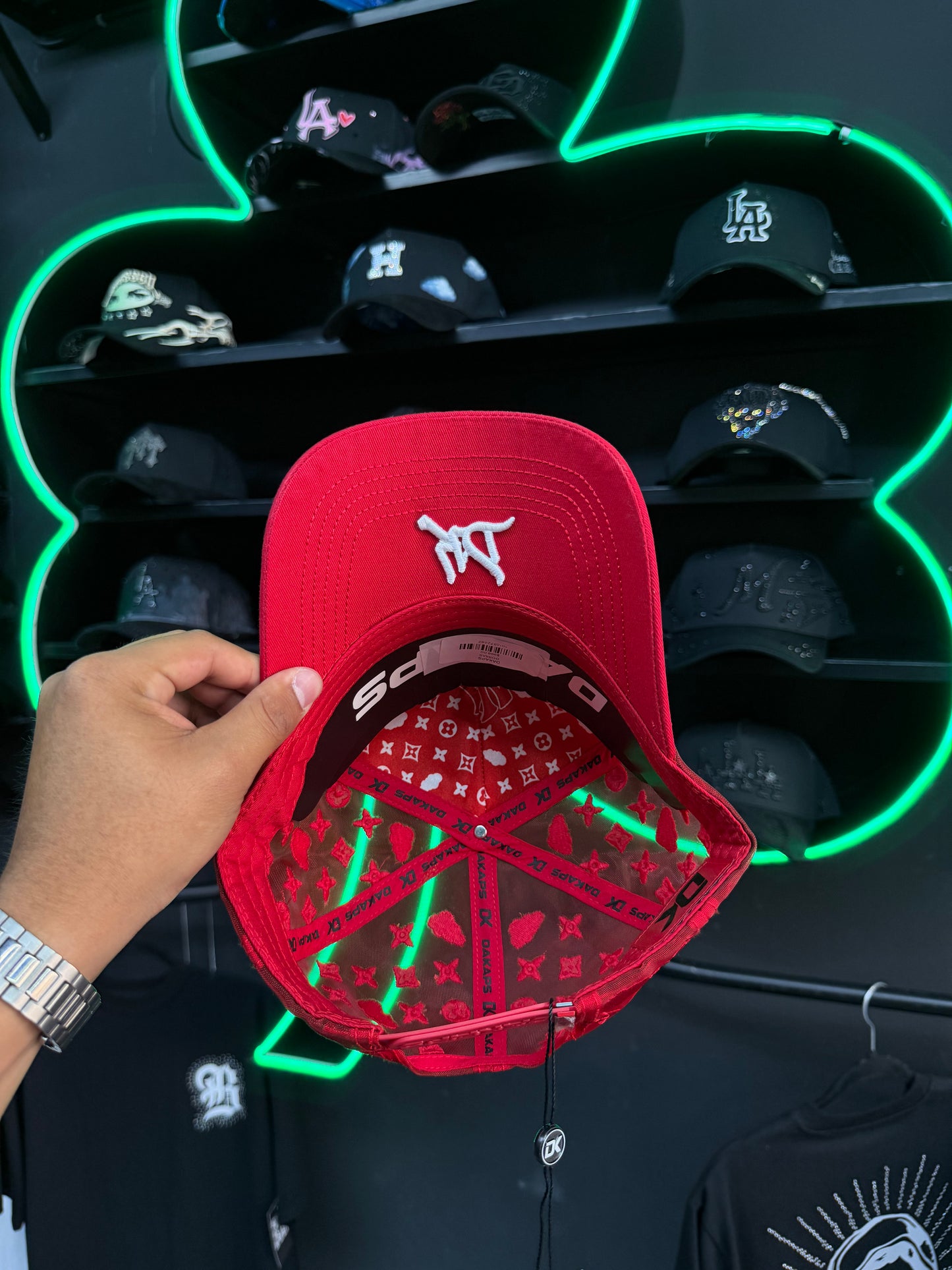 Dakaps “La Red Whithe”