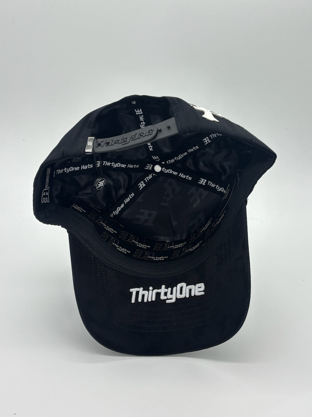 31 HATS "CHROME"