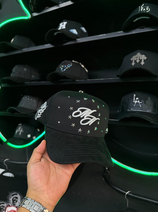 Momm hats “Black angel”